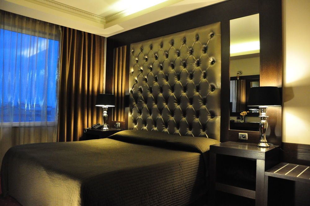 Hotel Doro City Тирана Екстериор снимка