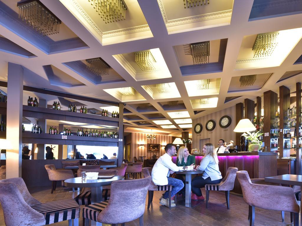 Hotel Doro City Тирана Екстериор снимка