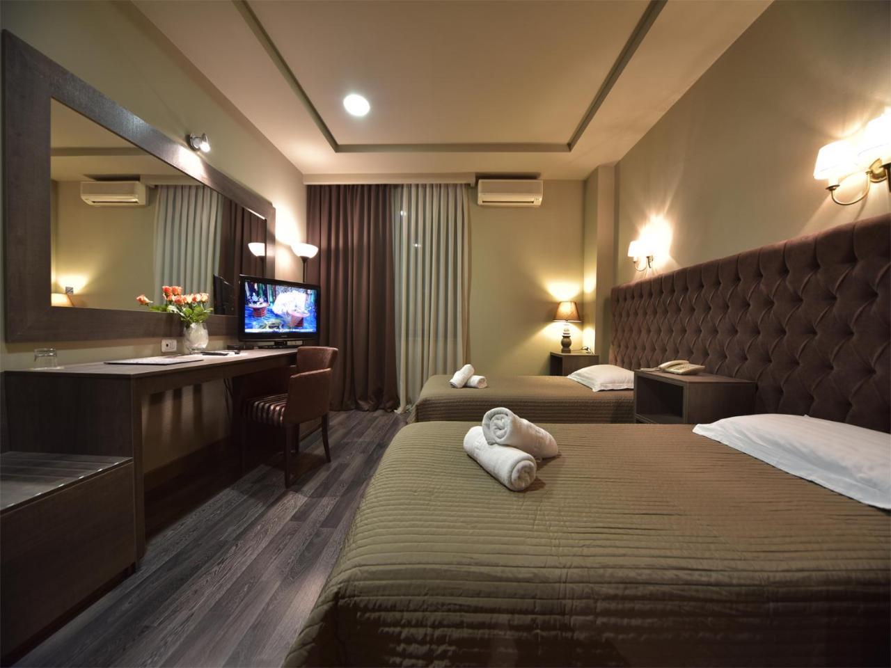 Hotel Doro City Тирана Екстериор снимка