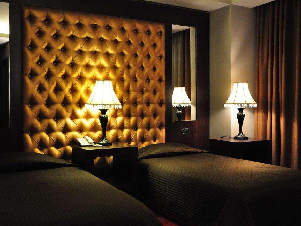 Hotel Doro City Тирана Стая снимка